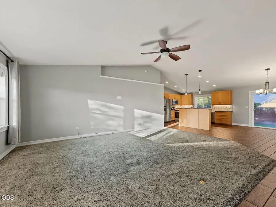 3611 Boulder Lane, Klamath Falls, OR 97603 - #2