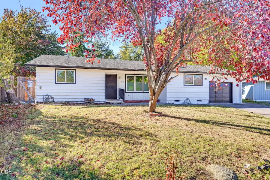 130 Sharon Drive, Phoenix, OR 97535 - #2