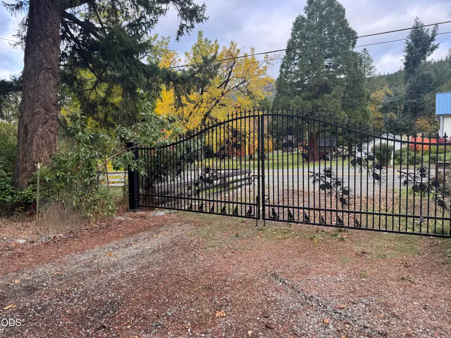 7950 Thompson Creek Road, Applegate, OR 97530 - #2