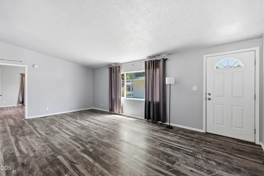 633 E Archwood Drive #UNIT 27, Eagle Point, OR 97524 - #3