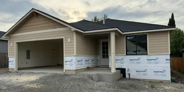 2535 Deschutes Drive, Medford, OR 97504