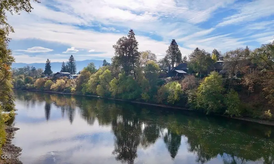1219 Summer Lane, Grants Pass, OR 97526 - #3