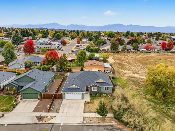 3232 Ford Drive, Medford, OR 97504