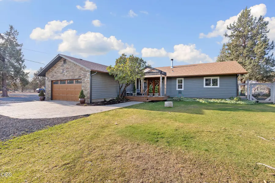 5510 NW Odin Falls Way, Redmond, OR 97756 - #2