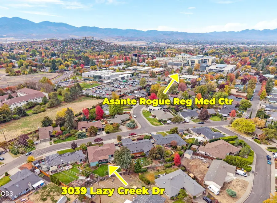 3039 Lazy Creek Drive, Medford, OR 97504 - #2