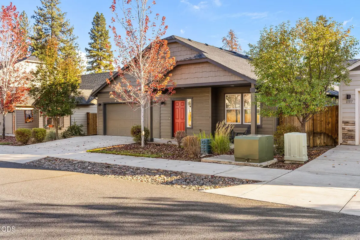 1143 W Hill Avenue, Sisters, OR 97759 - #1