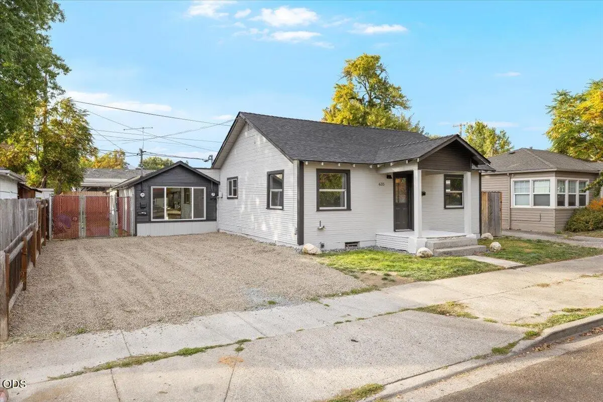 635 Pennsylvania Avenue, Medford, OR 97501 - #1