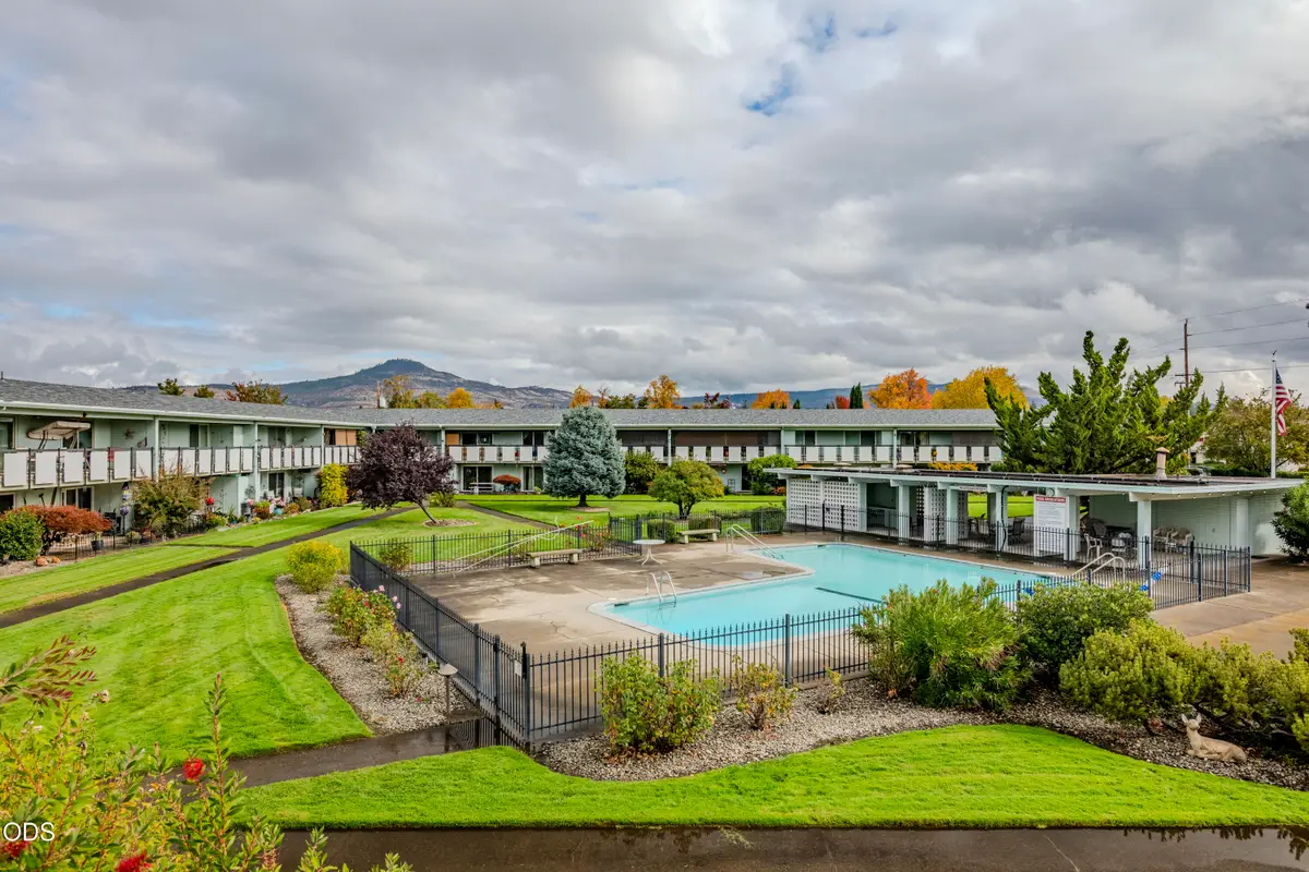 737 Stevens Street #205, Medford, OR 97504 - #1