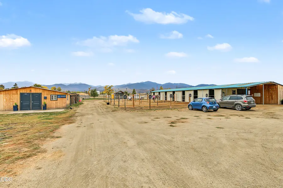 131 S Stage Road, Medford, OR 97501 - #2
