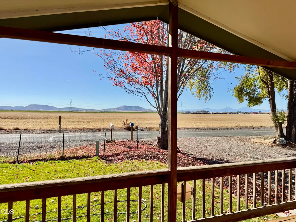 519 9th Street, Metolius, OR 97741 - #1