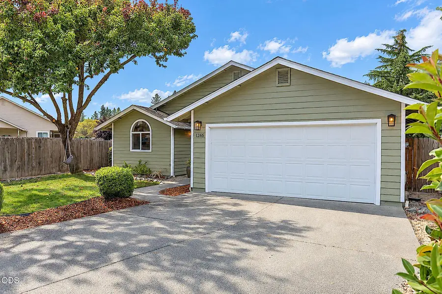 1265 Marcus Way, Grants Pass, OR 97527 - #3