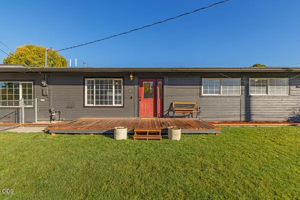 5911 Onyx Avenue, Klamath Falls, OR 97603