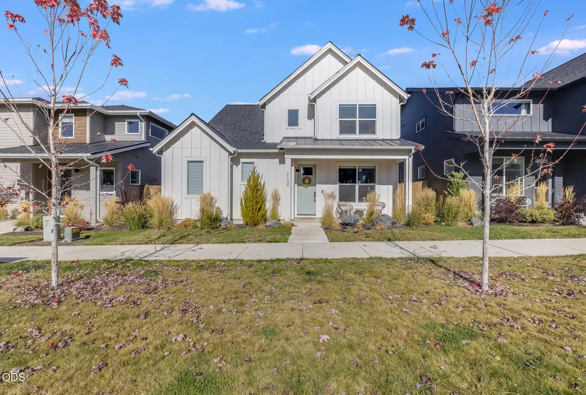 21138 NE Beall Drive, Bend, OR 97701 - #1