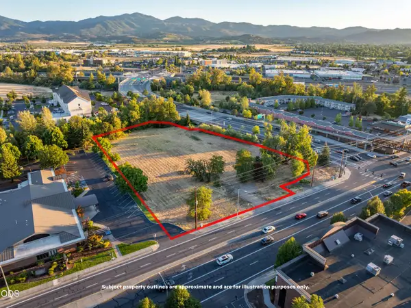 1300 E Barnett Road, Medford, OR 97504