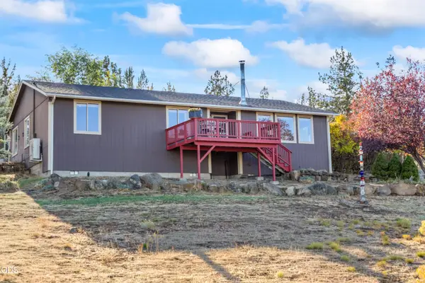 65565 78th Street, Bend, OR 97703
