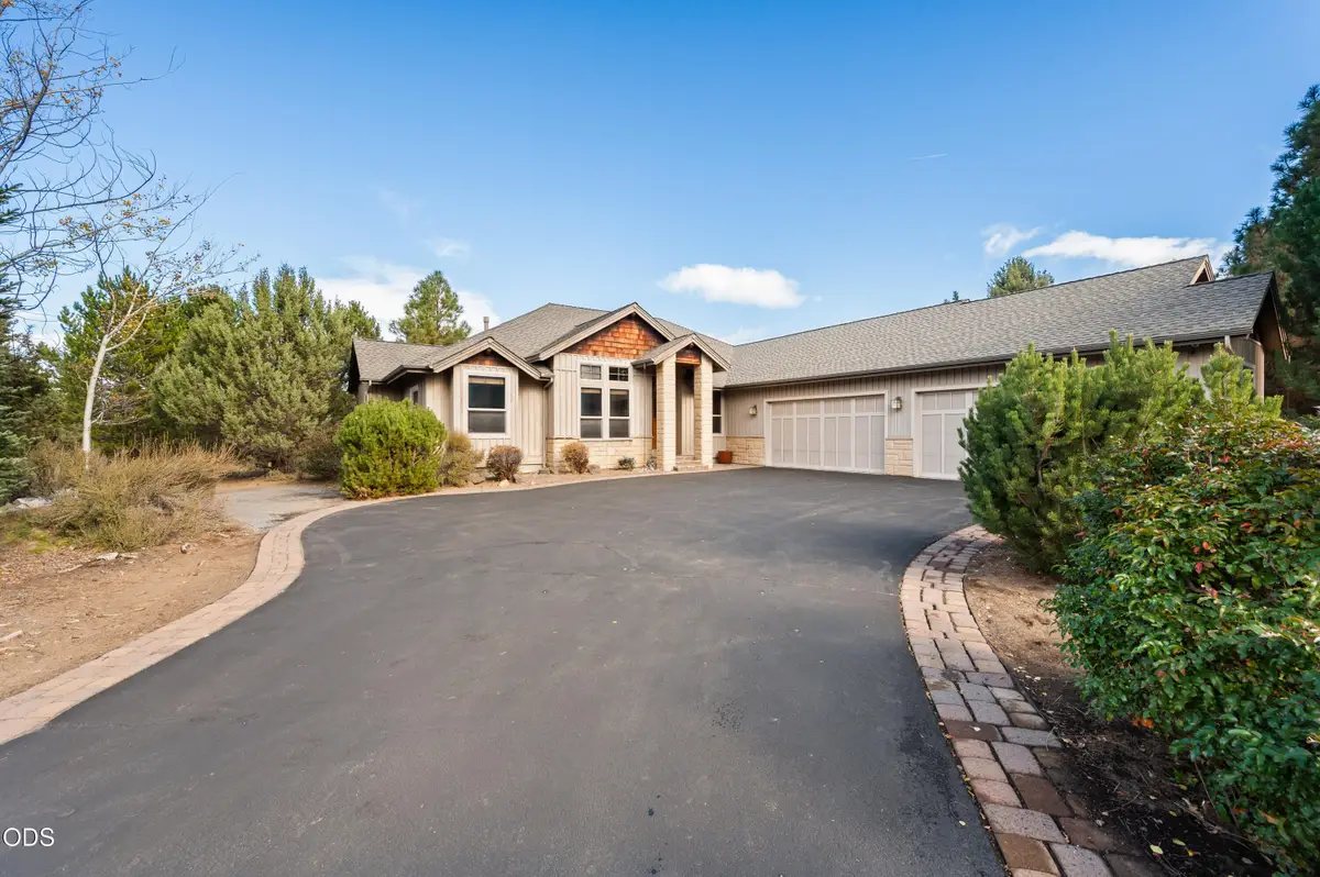 60860 Raintree Drive, Bend, OR 97702 - #1