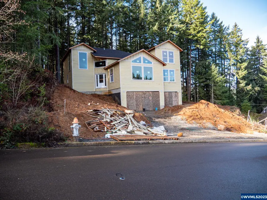 370  Boulder Ridge Dr, Sweet Home, OR 97386 - Image #2