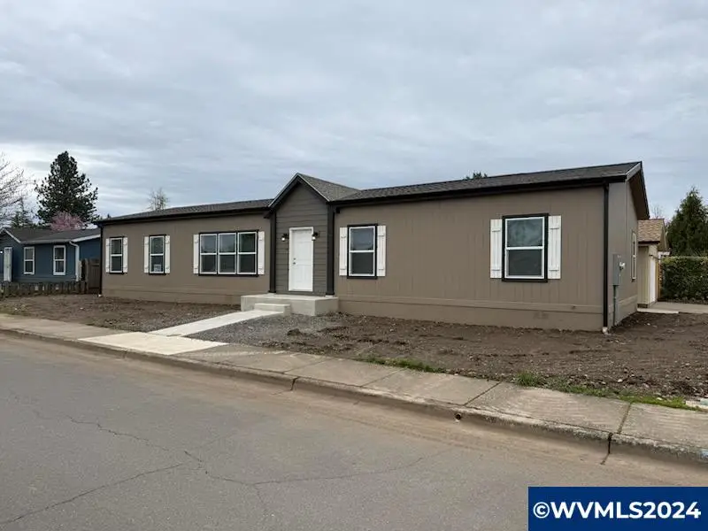 2544  Rosebay St, Eugene, OR 97402 - Image #1