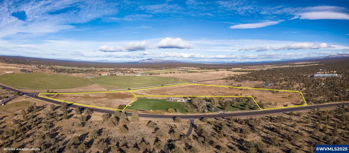 23755  Dodds Rd, Bend, OR 97701 - Image #1