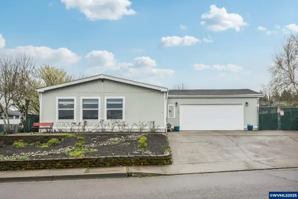 1988  Michigan City Ln NW, Salem, OR 97304