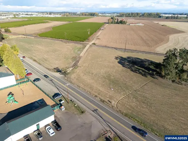 0000  River Rd, Salem, OR 97303