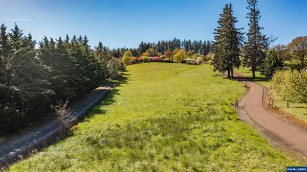 40743  (next to) US 228 Hwy, Sweet Home, OR 97386