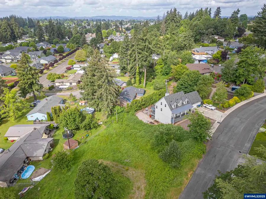 1109 N Scenic View Dr, Stayton, OR 97383 - #3