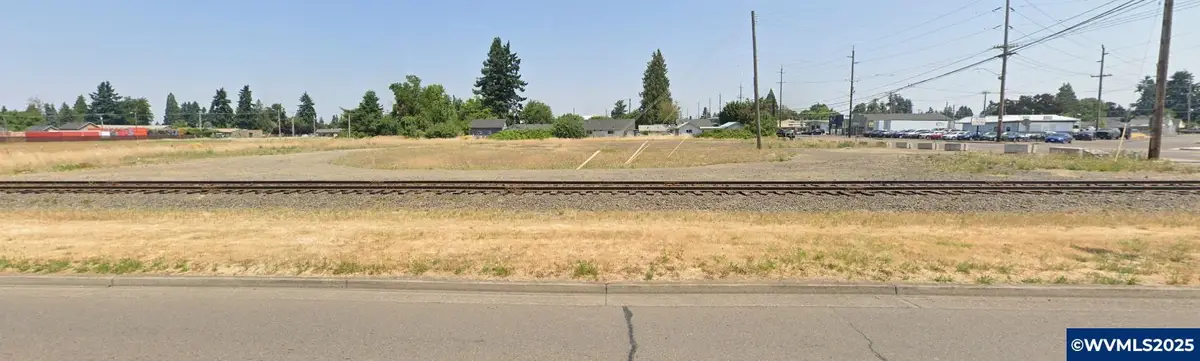 119 N Pacific Hwy, Woodburn, OR 97071 - Image #1