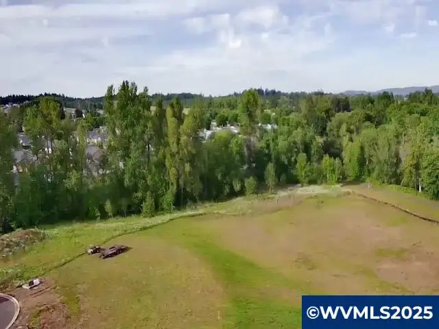 481 SW Oregon Falls Dr, Dallas, OR 97338 - Image #3