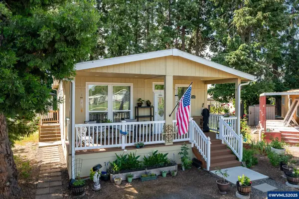 2200  Lancaster #5D Dr SE, Salem, OR 97317