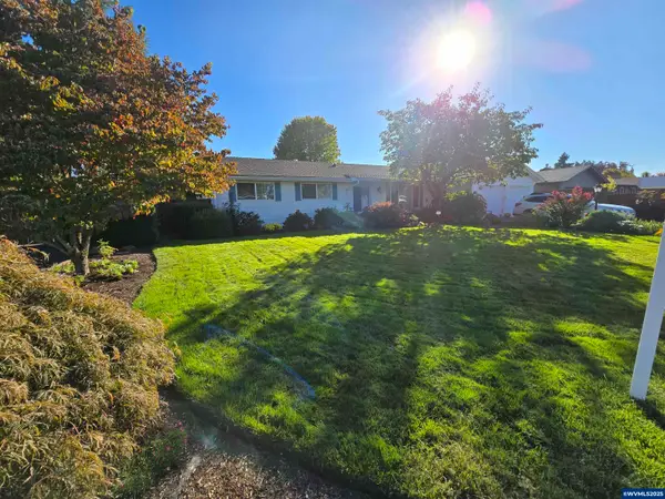 1104  29th Av SW, Albany, OR 97321