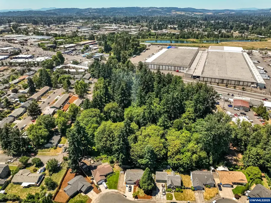 2557  Hummingbird St NE, Salem, OR 97301 - Image #2