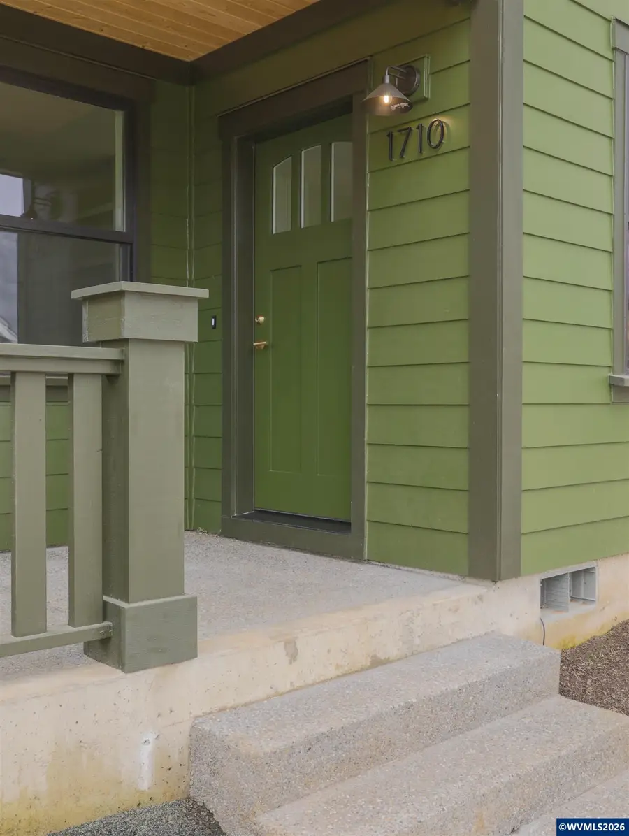 1710  Strong Rd SE, Salem, OR 97302 - #3