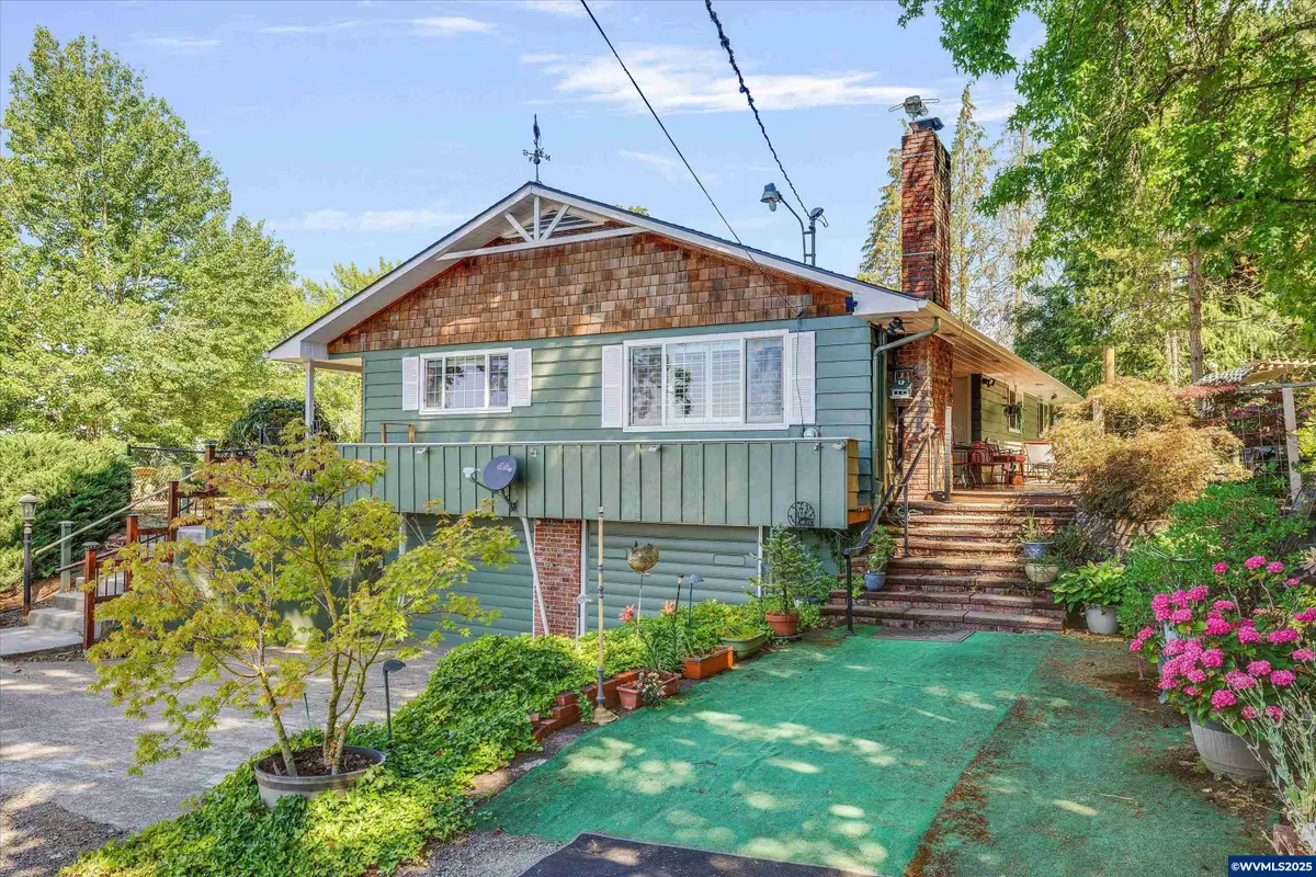 1120  N Oak Grove Rd NW, Salem, OR 97304 - Image #1