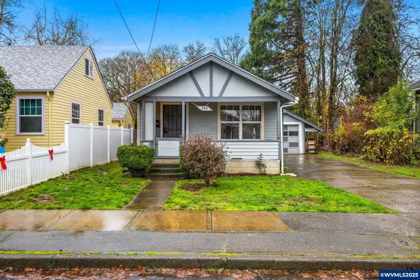 385  24th St SE, Salem, OR 97301