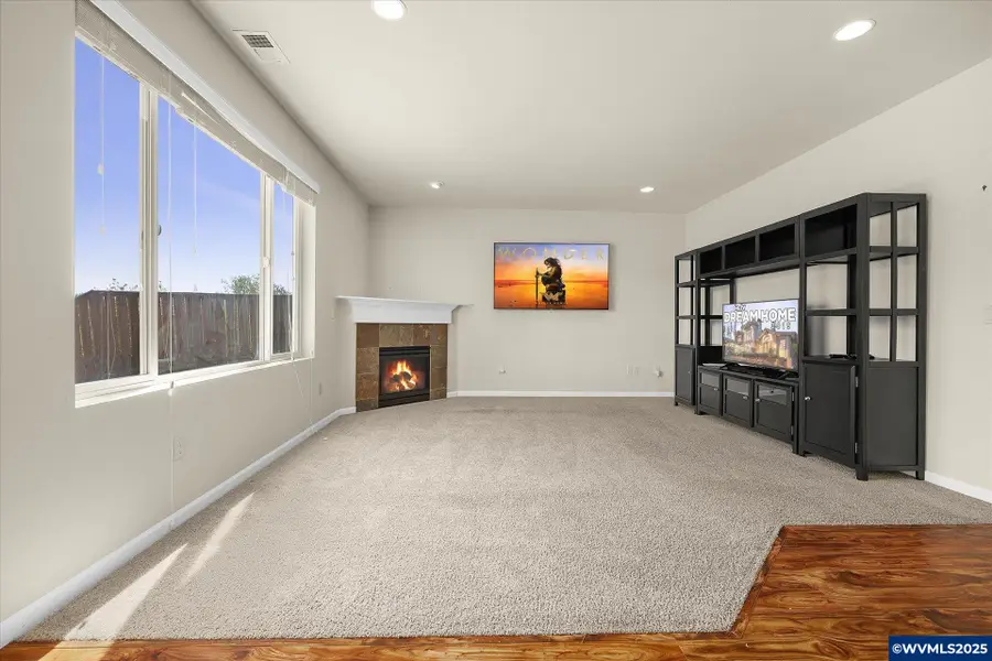 2890  23rd Av NW, Albany, OR 97321 - #2