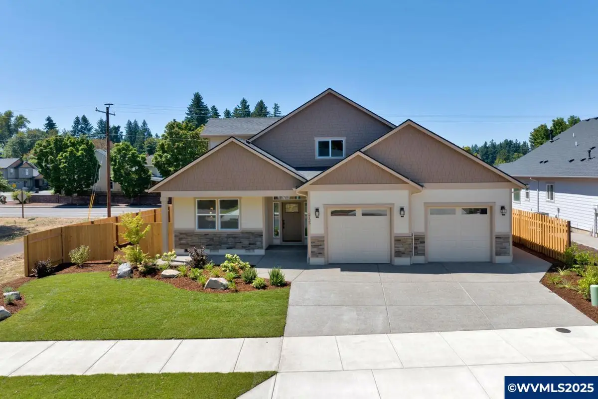 2125 NE Spitz Rd, Canby, OR 97013 - #1