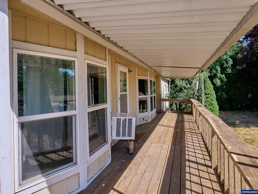 1632  Brown St, Woodburn, OR 97071 - Image #2