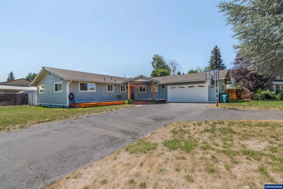 5148  Gatewood Dr, Klamath Falls, OR 97603 - Image #1
