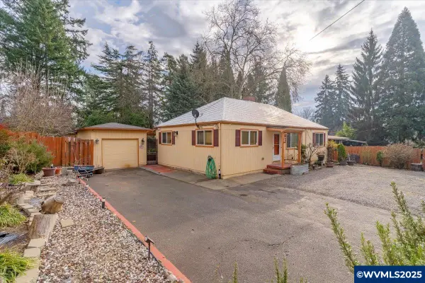 3330 SW 87th Av, Portland, OR 97225