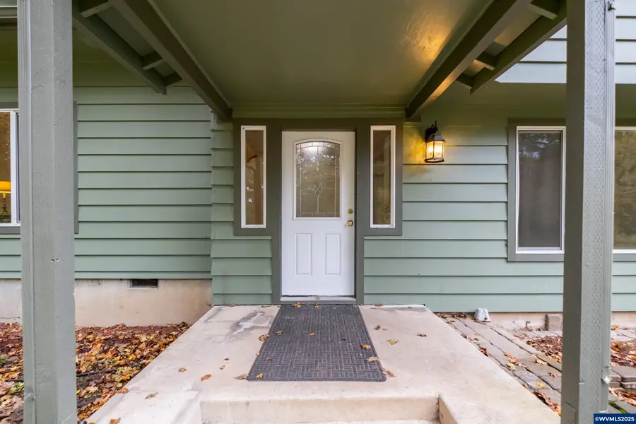 2314  Beaumont Ln NW, Albany, OR 97321 - Image #2