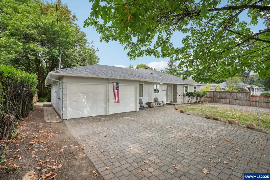 1946 SE Miller Av, Dallas, OR 97338 - Image #3