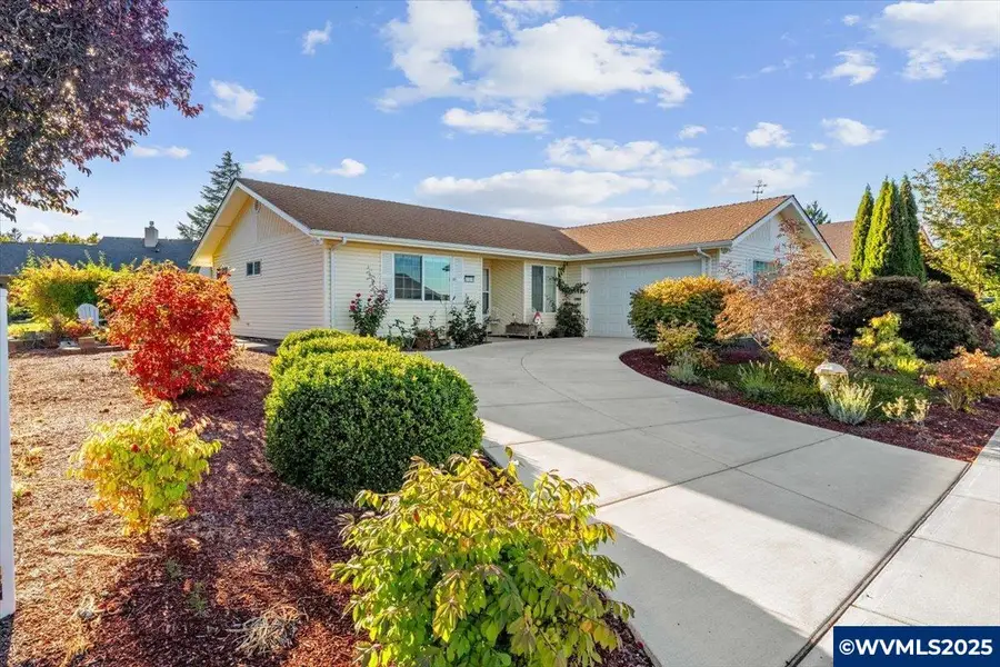 3299  Oakcrest Dr NW, Salem, OR 97304 - Image #2