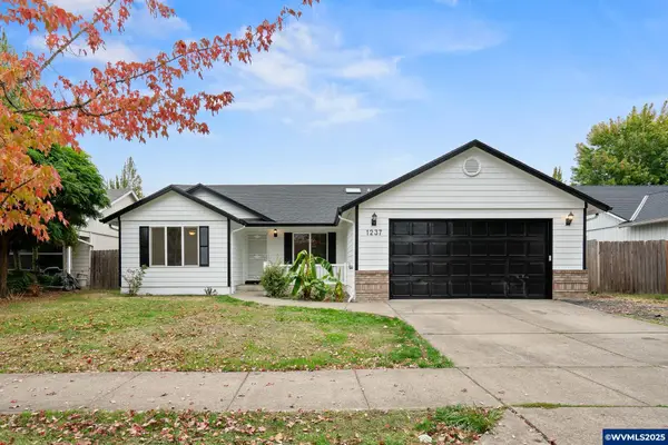 1237  7th St S, Independence, OR 97351