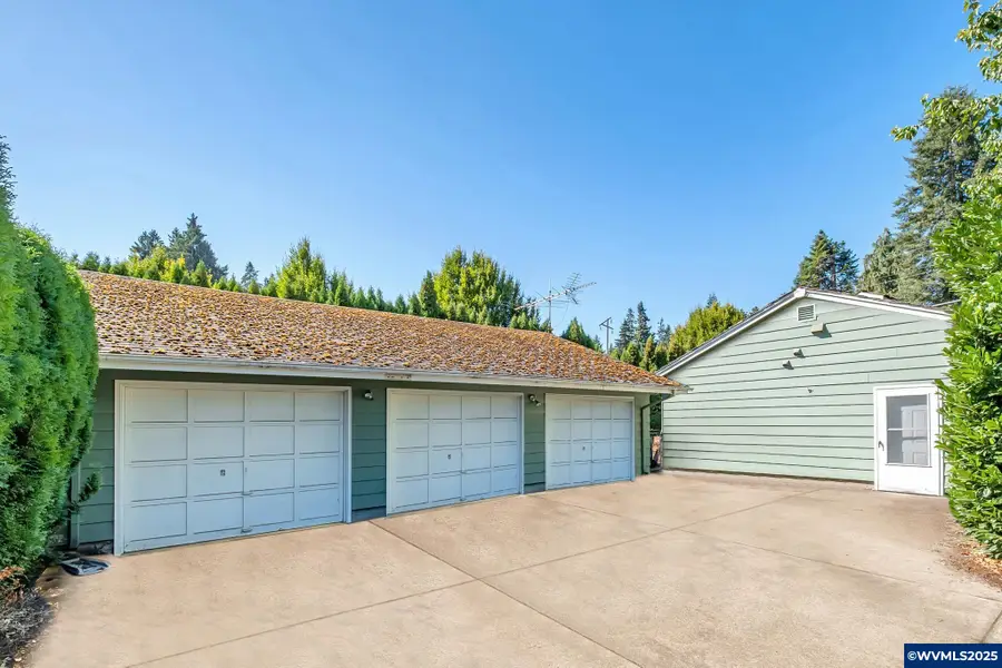 112  Green Ct NE, Albany, OR 97321 - Image #2