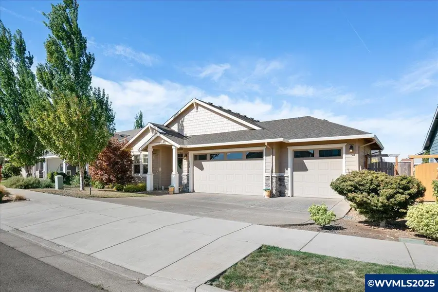 1670 SE Academy St, Dallas, OR 97338 - Image #2