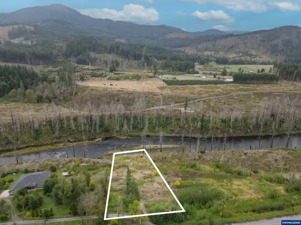 35220  North Santiam Hwy SE, Gates, OR 97346