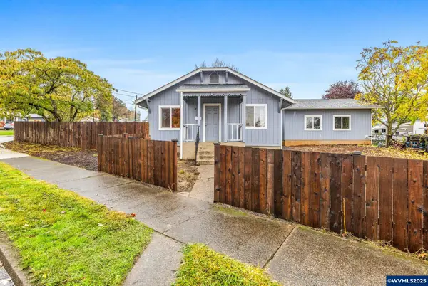 1487 SW Fairview Av, Dallas, OR 97338