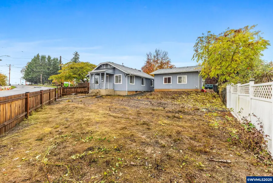 1487 SW Fairview Av, Dallas, OR 97338 - Image #3