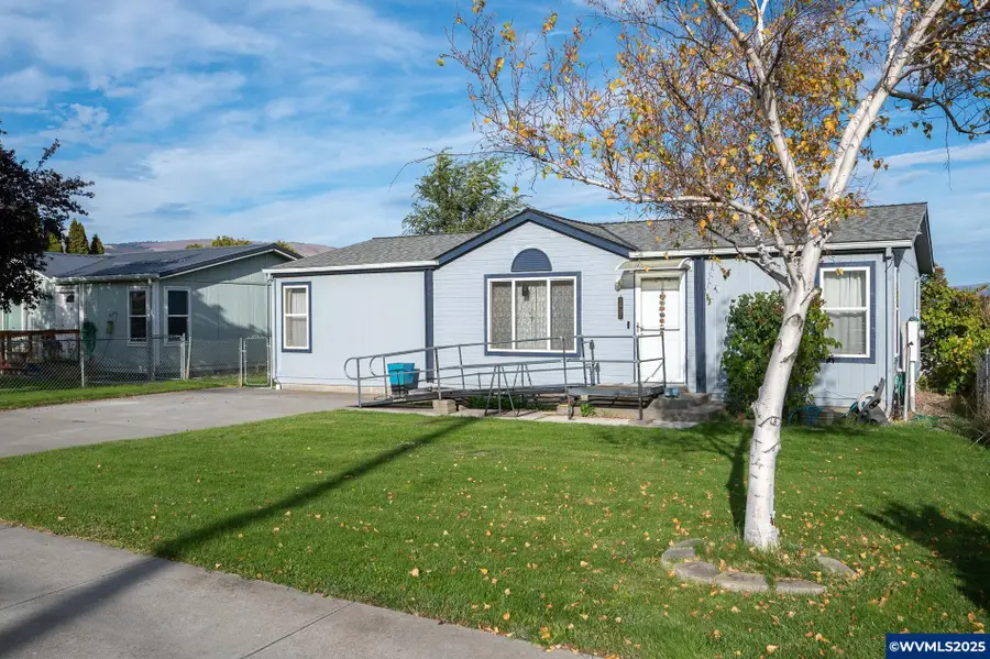 2957 W 10th St, The Dalles, OR 97058 - Image #3